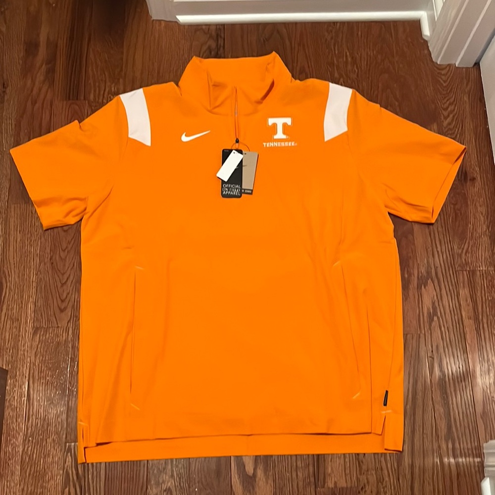 Tennessee Vols 1/4 zip on-field pullover